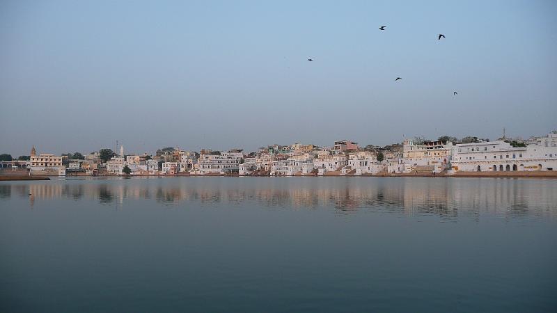 P1060568- Pushkar au petit matin.JPG - Pushkar au petit matin